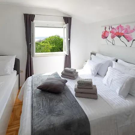 Apartment Alen
