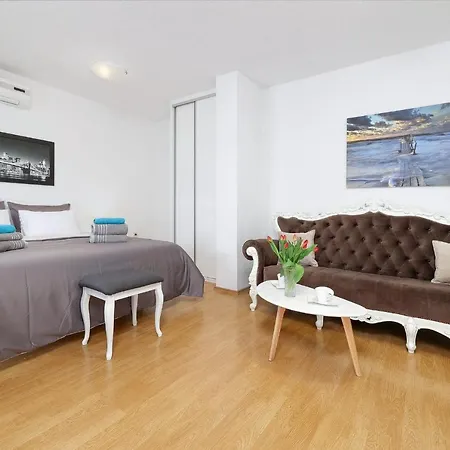 Alen Apartman