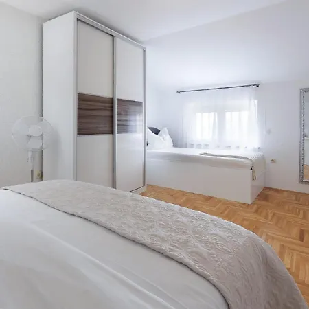 Alen Apartman Crikvenica