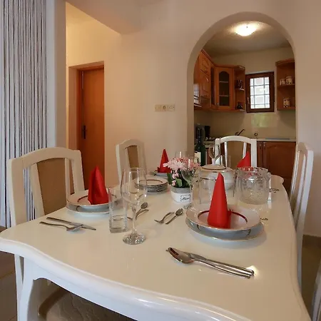Alen Apartman